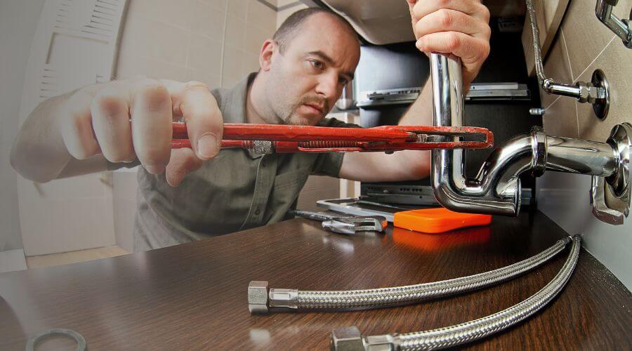 Expert burst pipe repair services in Aitkin, MN